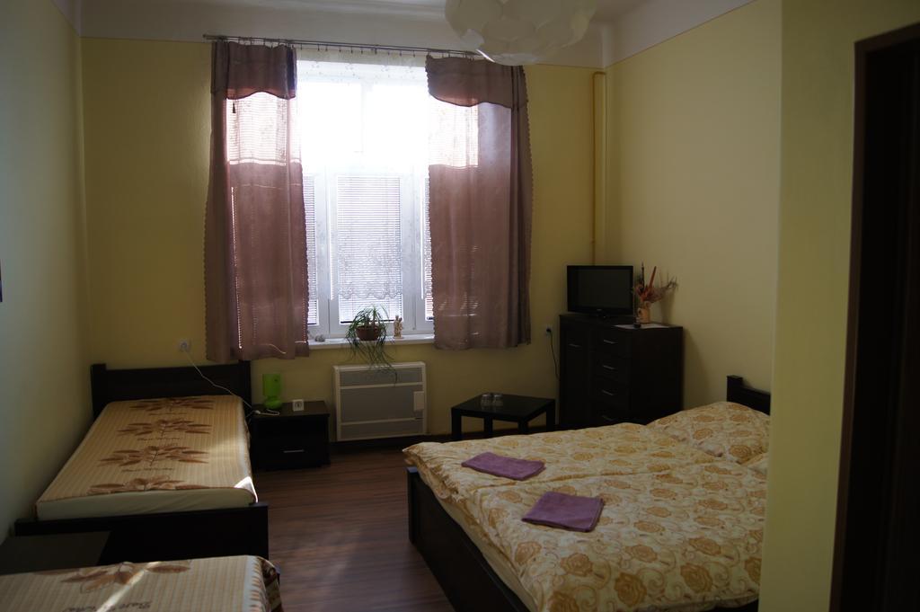 Penzion Modry Jelen Vidnava Habitación foto